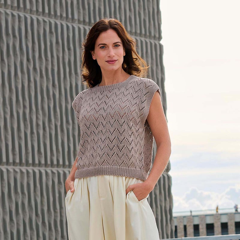 Naisen neulepaita Cotton-Cashmere -langasta (ohje Katian sivuilla)